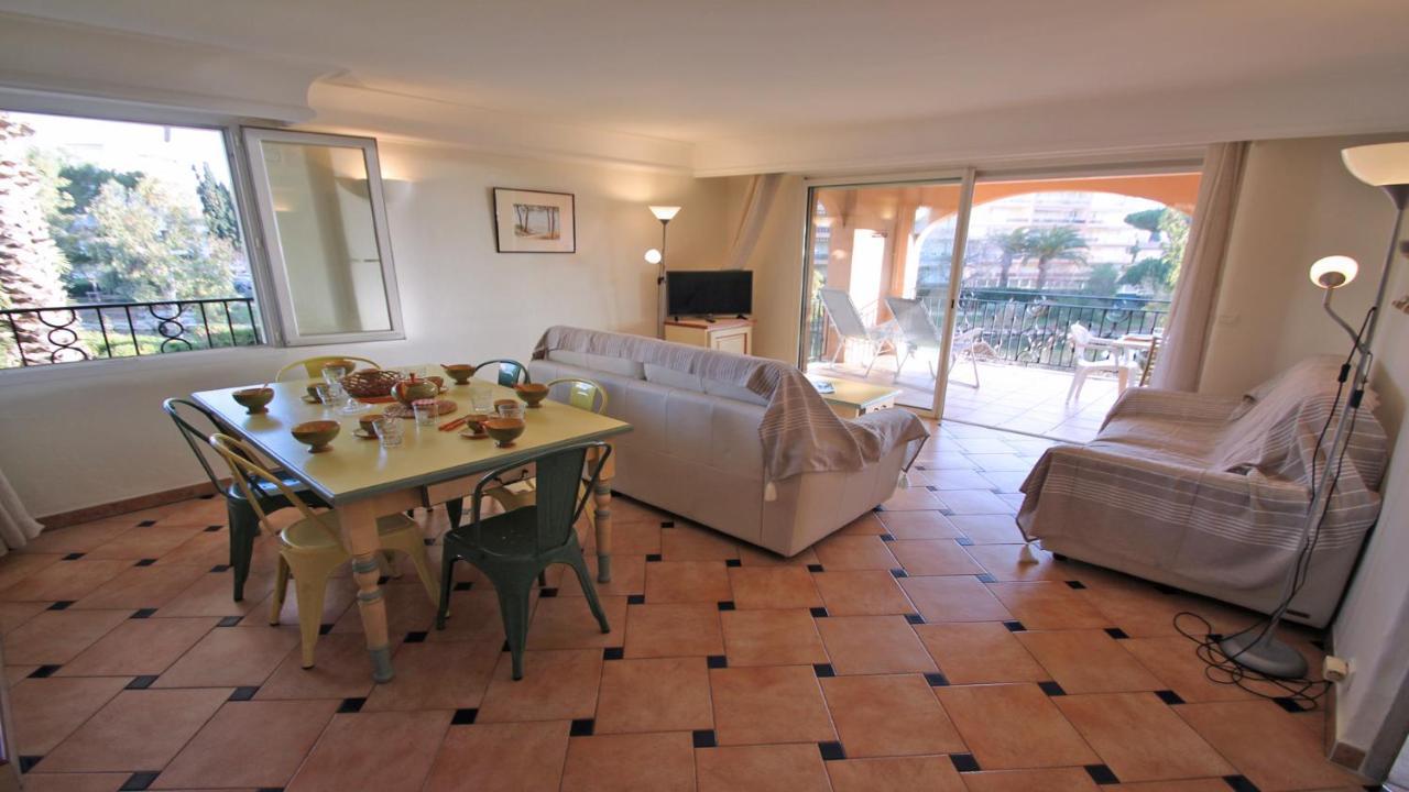 Apartamento Port Marine Sainte-Maxime Exterior foto