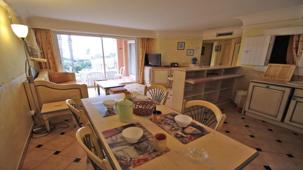 Apartamento Port Marine Sainte-Maxime Exterior foto