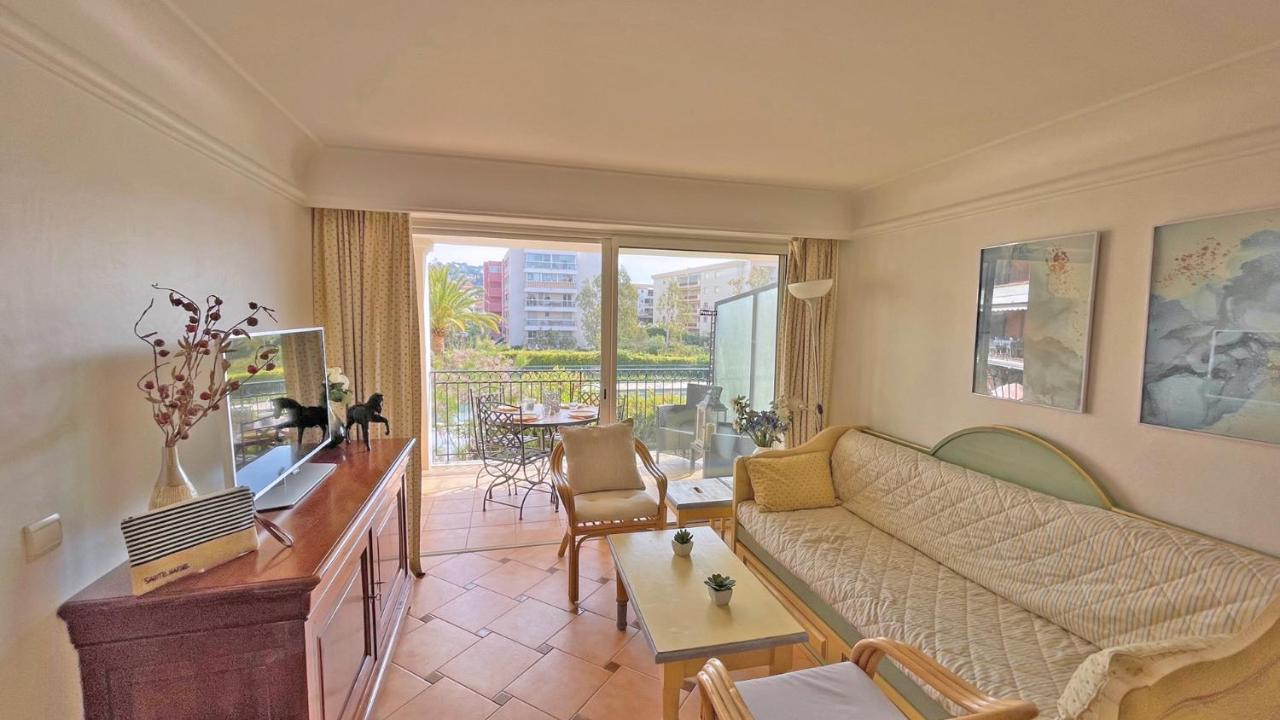 Apartamento Port Marine Sainte-Maxime Exterior foto